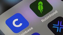 coinbase or robinhood for crypto