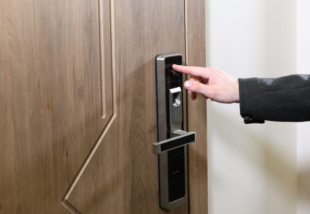 Commercial door hardware online: December 2020 Commercial door hardware online: December 2020