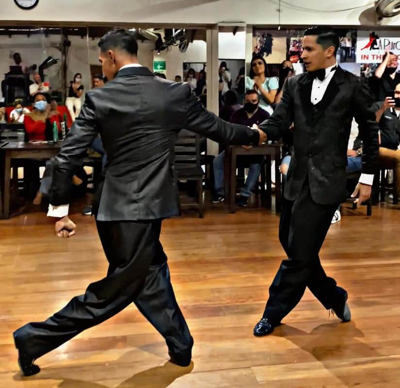 Tango lesson hi-res stock photography and images - Alamy Tango lesson hi-res stock photography and images - Alamy
