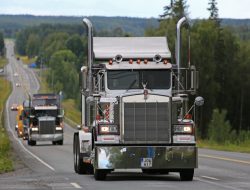 Tractor Trailer Accident Attorney Near Me Guide