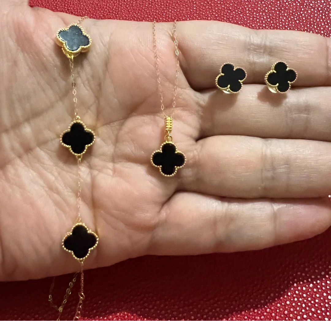 Vca jewelry price